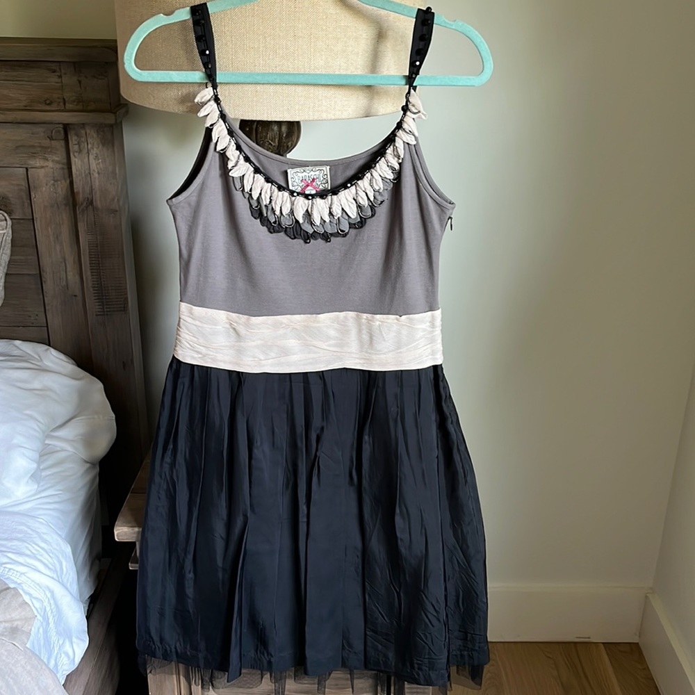 Baraschi black and gray dress —4
